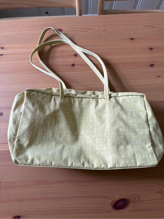 BAGGU Handbags - BAGGU Pale Yellow bowler bag